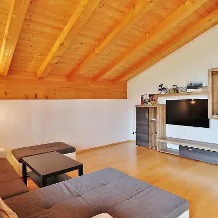 Farnreit Apartment